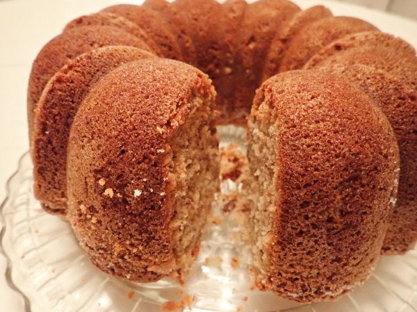 Banana nut nread from a bundt pan